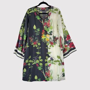 NWT Sapphire Dress Black White Two Tone Mini Floral V Neck A Line Boho Medium